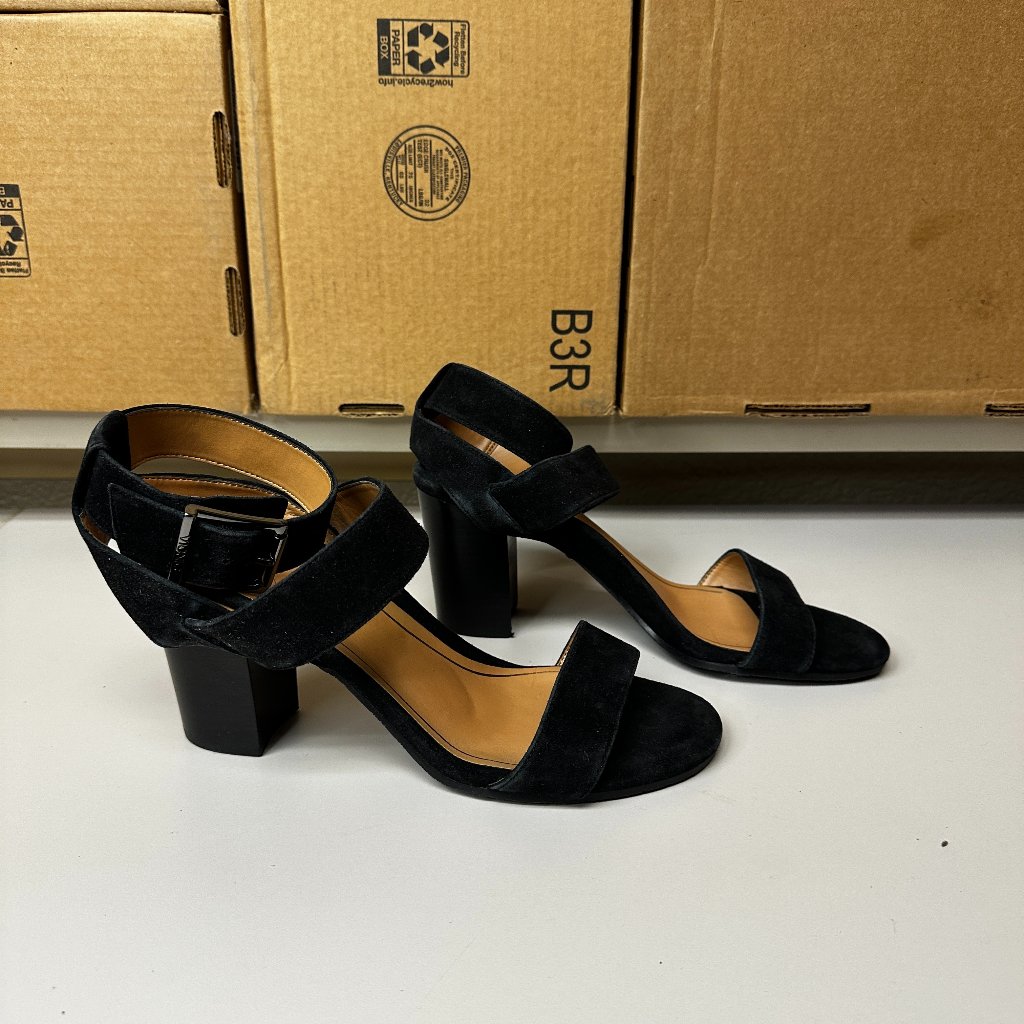 Vionic Sofia Suede - Black - Size 9 Wide